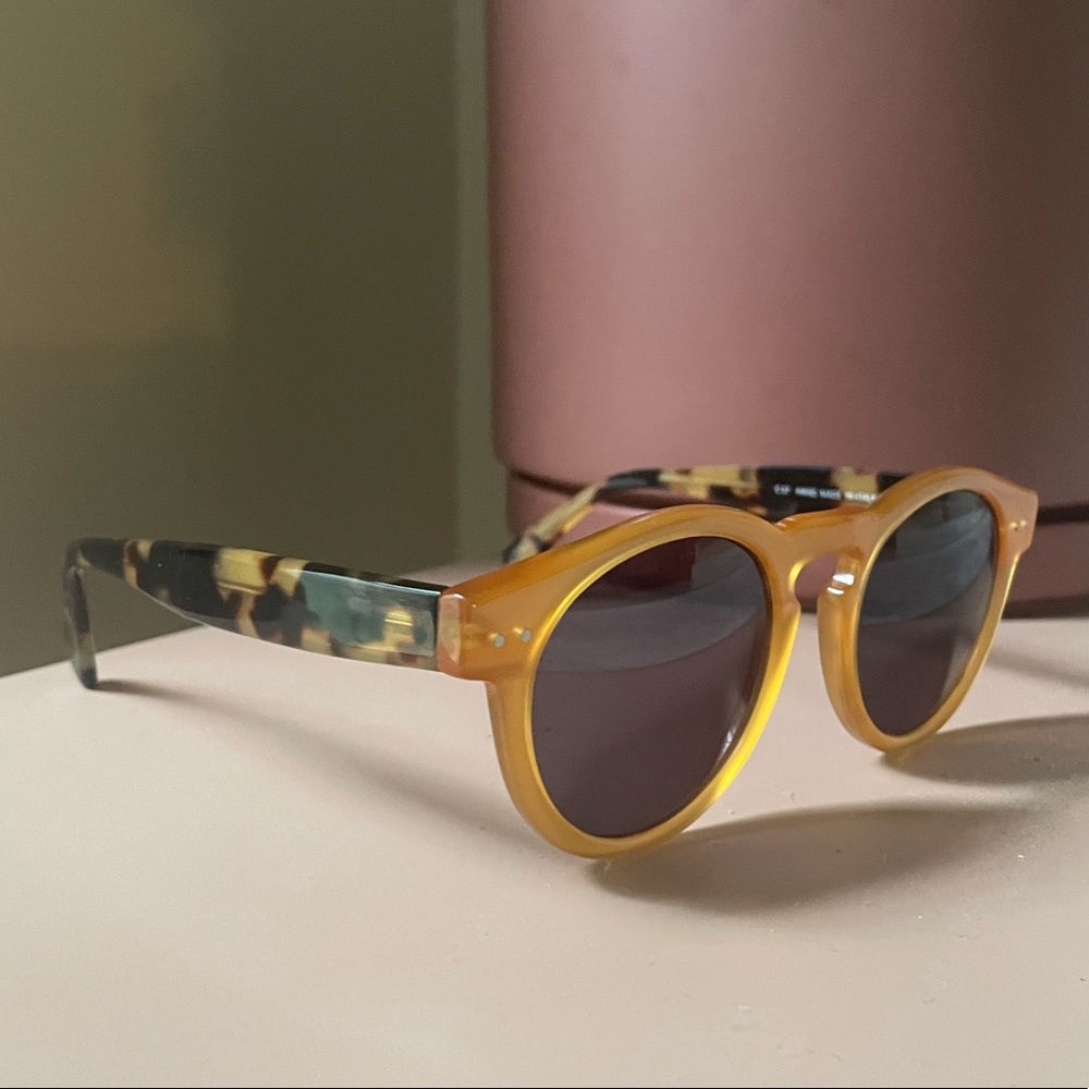 Illesteva Leonard Sunglasses for Women in Yellow & Tortoiseshell